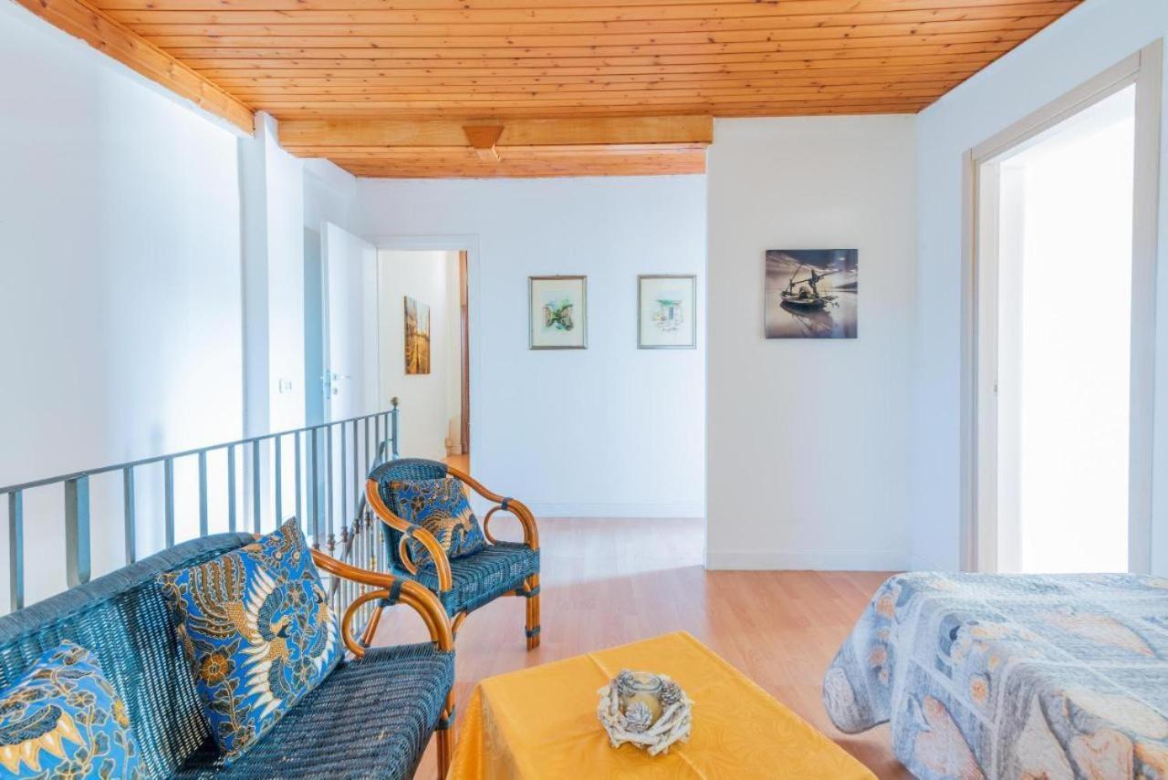 Villa Con Piscina Al Mare Ognina Bagian luar foto