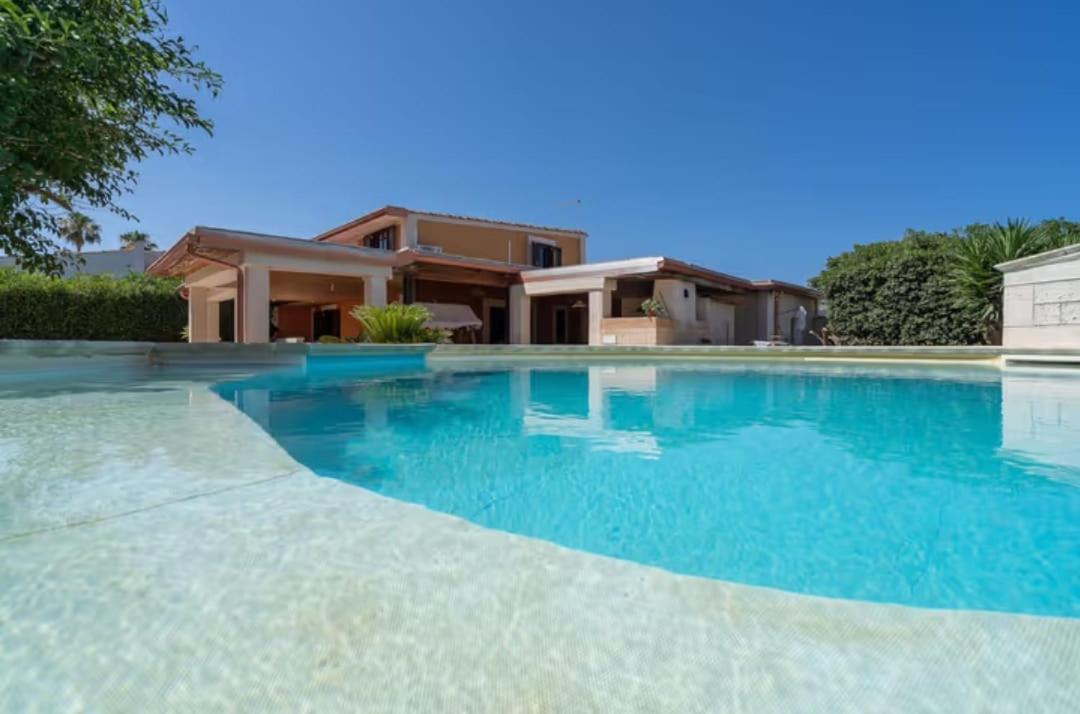 Villa Con Piscina Al Mare Ognina Bagian luar foto