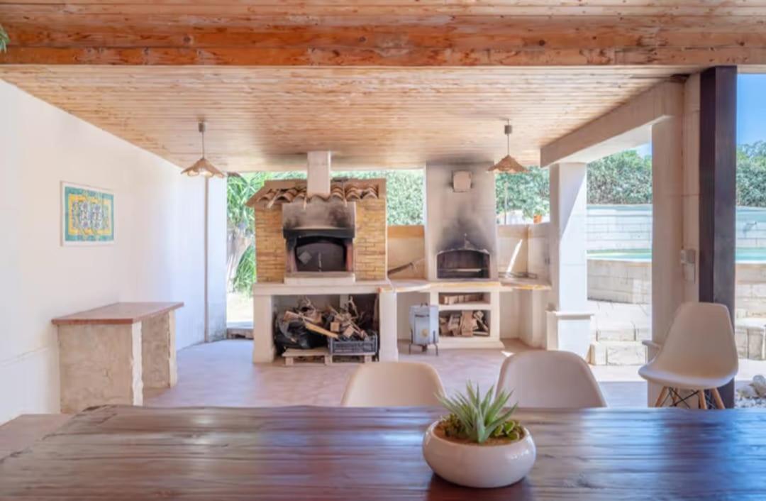 Villa Con Piscina Al Mare Ognina Bagian luar foto