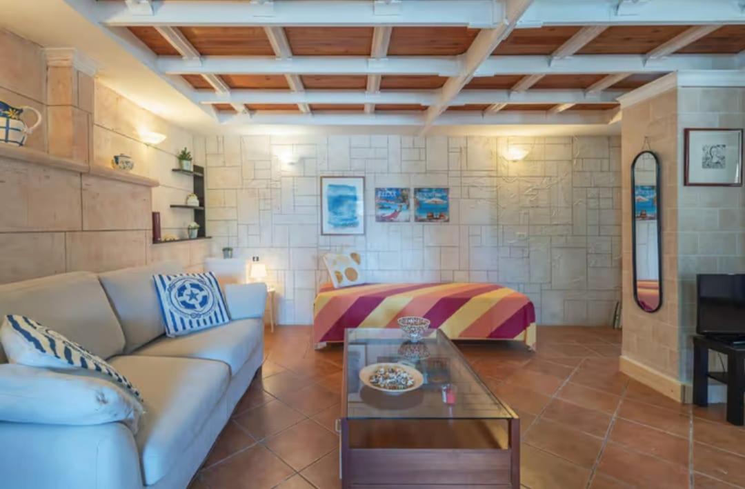 Villa Con Piscina Al Mare Ognina Bagian luar foto