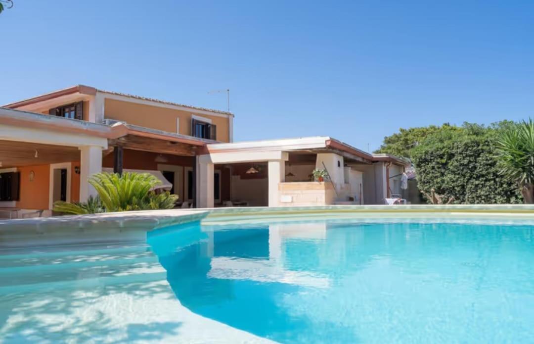 Villa Con Piscina Al Mare Ognina Bagian luar foto